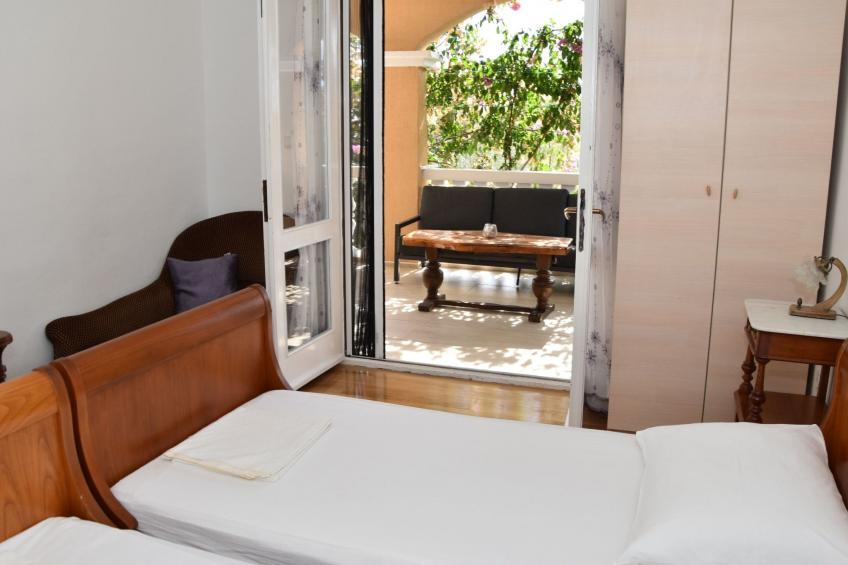 Ruhige Ferienwohnung mit Terrasse und Garten - foto 10