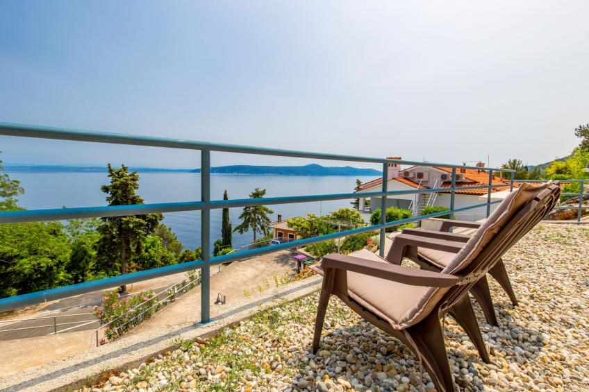 Wohnung in Obrs mit Kleiner Terrasse und Meerblick - foto 21