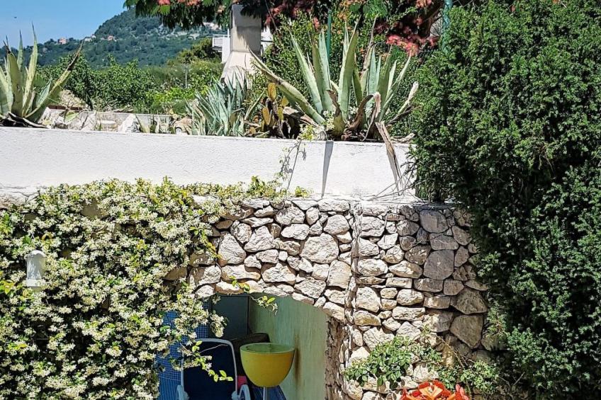 Tolle Wohnung in Drašnice mit Schönem Garten - foto 45