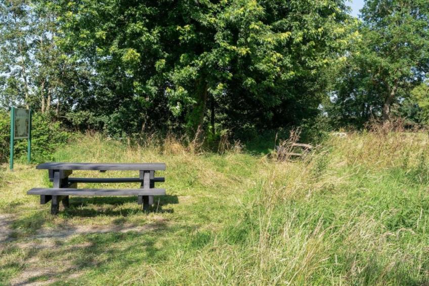 Twee safaritenten "Noflik" & "Gaadlik" naast elkaar - foto 27