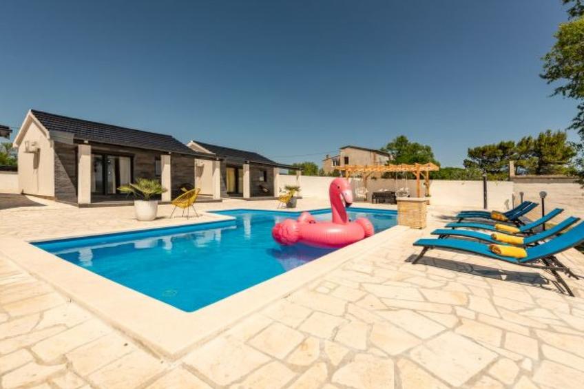 Unique Villa V with pool - foto 14
