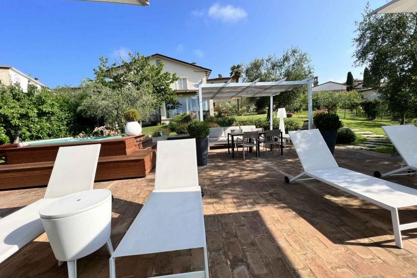 Vakantiehuis met zwembad, whirlpool en solarium - BF-VFWHH - foto 7