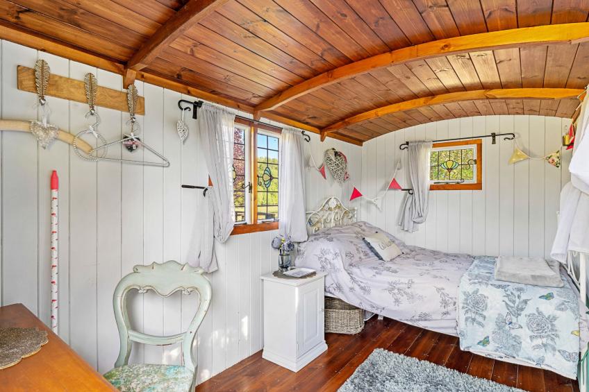 Shepherd's Hut at Hilltop Farm - foto 16