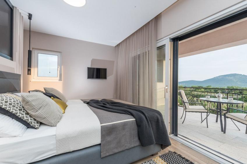 Haus für 9 Personen und 1 Kind in Gornje Rastane - foto 21