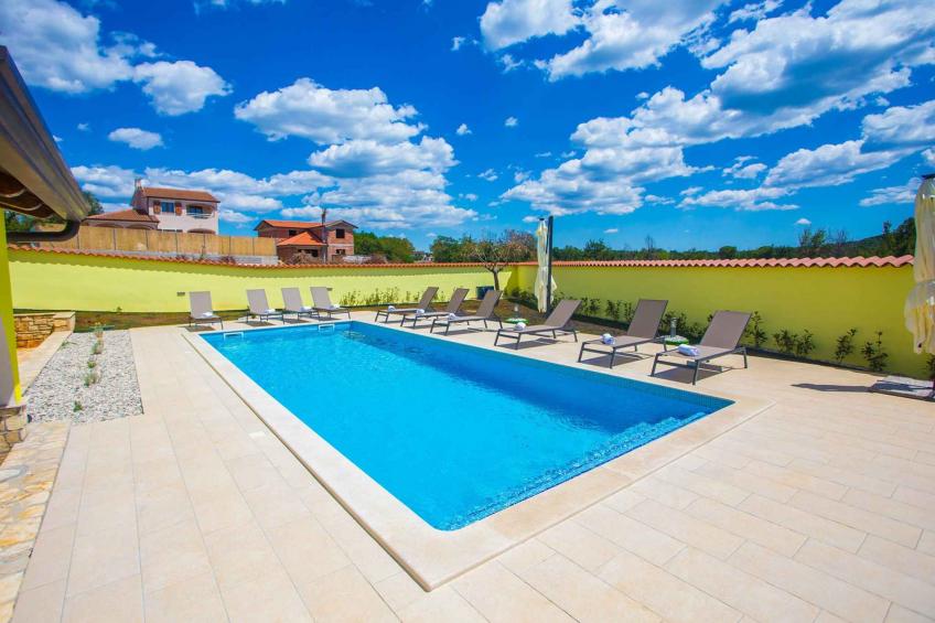Villa met zwembad - BF-TZ4CX - foto 6