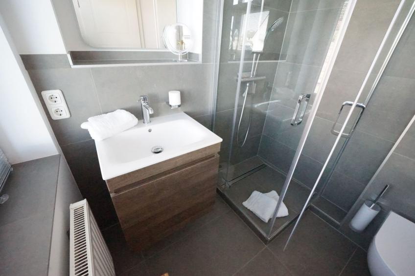 Helle Ferienwohnung mit sonniger Terrasse - foto 6