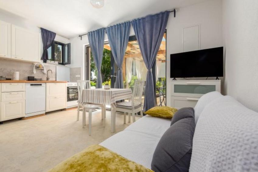 Studio Apartment Varos with shared pool - foto 8