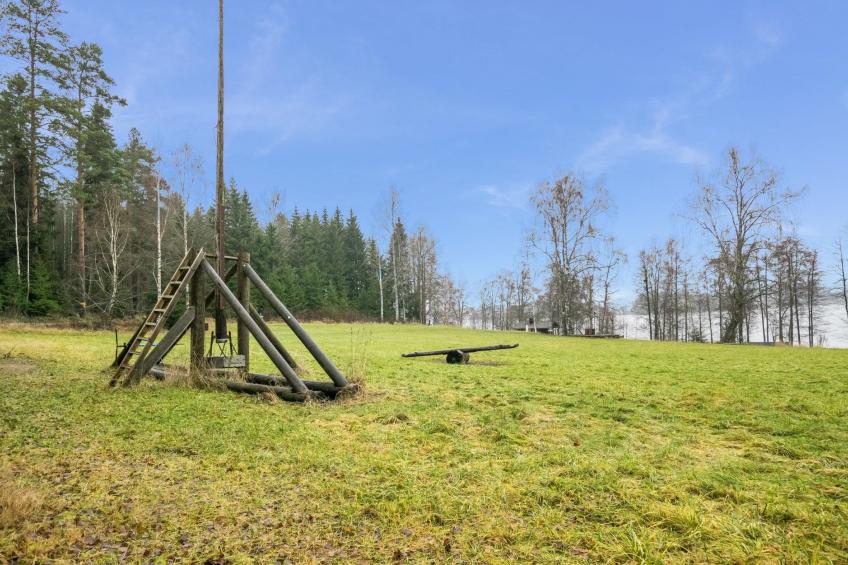 Karhunluola, leppäniemen hirsihuvilat - foto 26