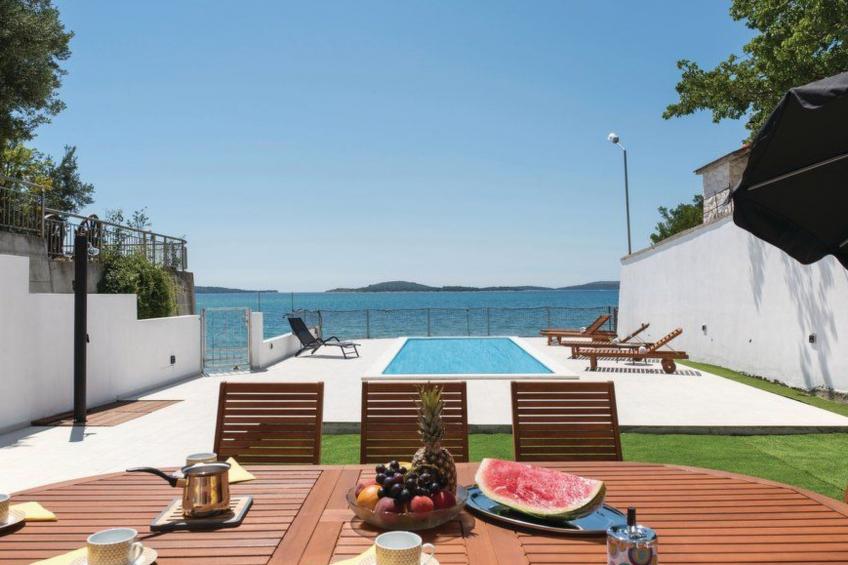 Villa Felicita für 12 Personen in Zaboric