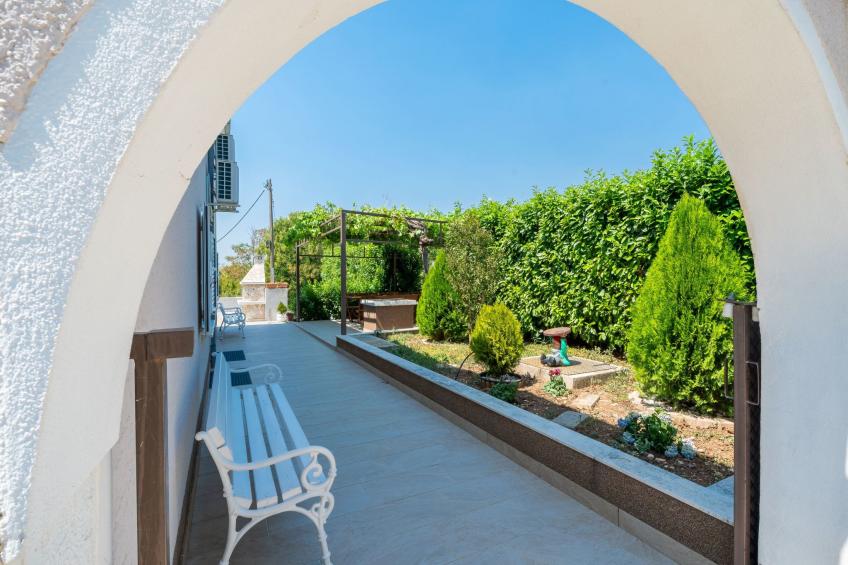 Schöne Villa in einem friedlichen und ruhigen Dorf - foto 20