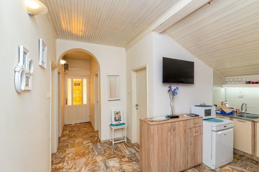 Gemütliche Wohnung mit Meerblick vom Balkon aus - foto 50