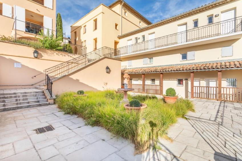 Pont Royal en Provence 2p5p NR - foto 14