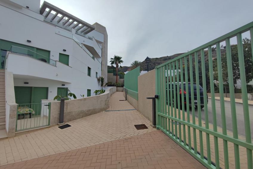 "La Invincible Moja" (Die unbesiegbare Moja) - foto 41