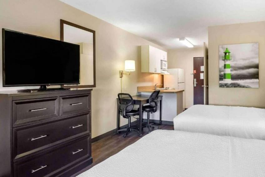 2 Full Beds | Non-Smoking, Kitchen - foto 6