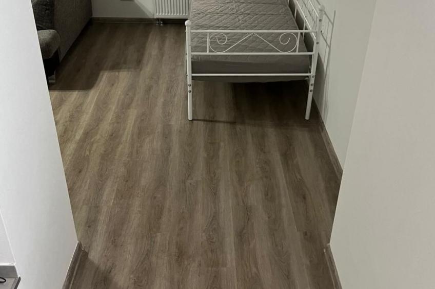 Große, möblierte Wohnung mit Garten - foto 8