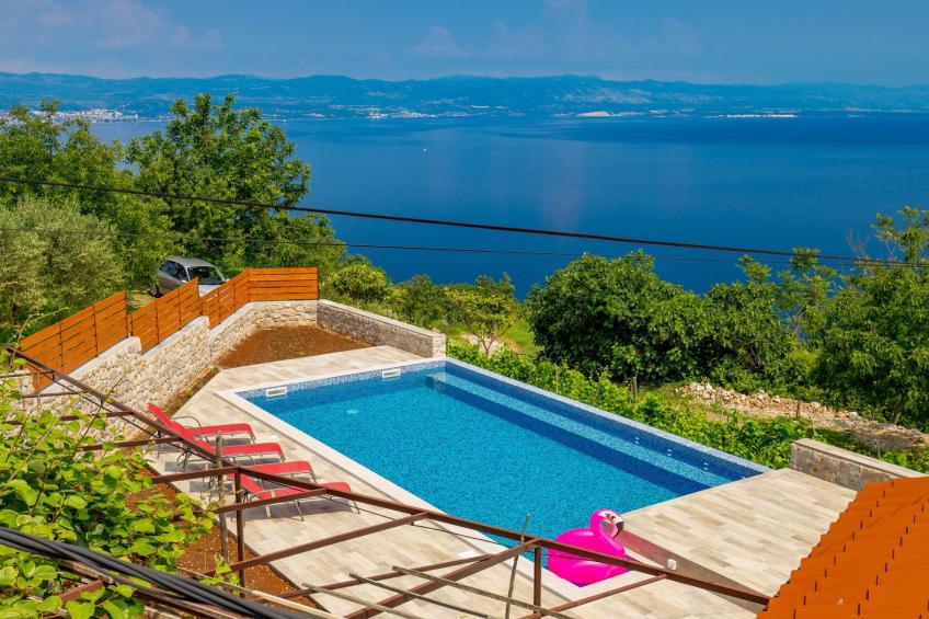 mit großem Garten und Pool - foto 53