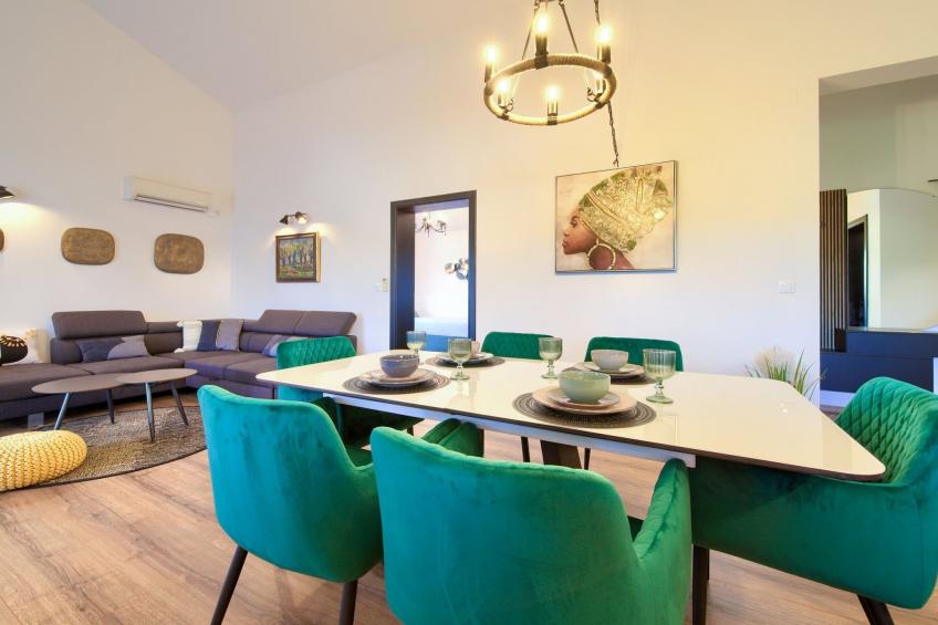 Elegant and Vibrant Apartment with Terrace and Sea View - Two Bedroom Apartment with Terrace and Sea View - foto 8