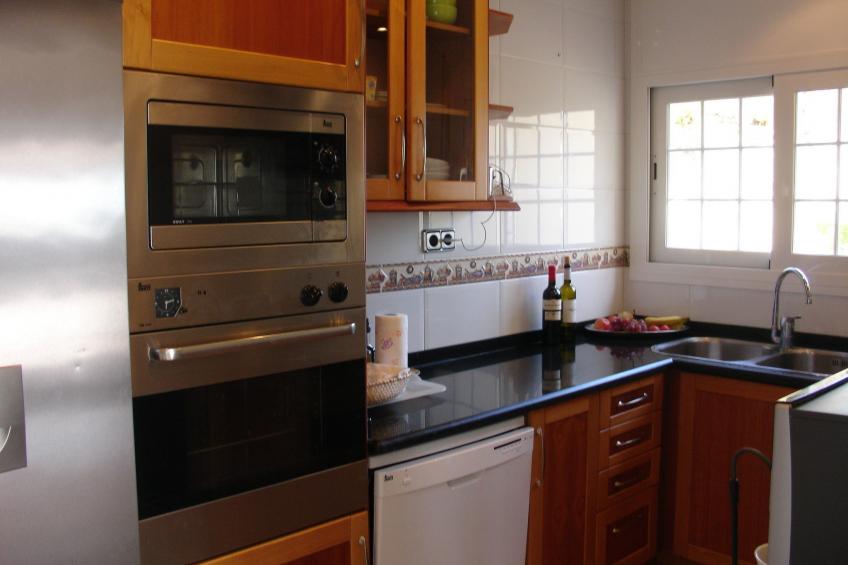 Gemütliches Ferienhaus mit Pool und Meerblick - foto 12