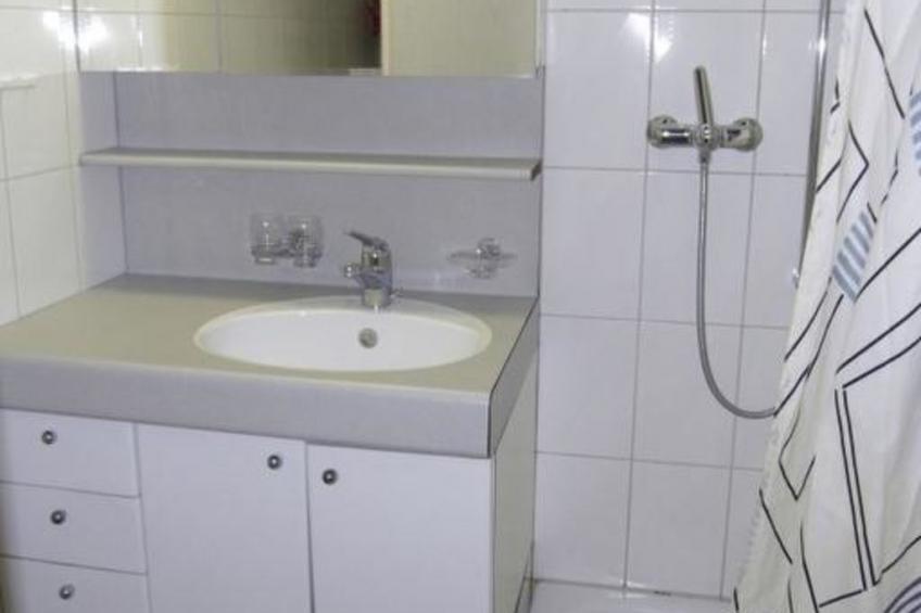 Schwizi's Holiday Apartments Appartement/Fewo, Dusche, WC, 1 Schlafraum No. 02 - foto 11