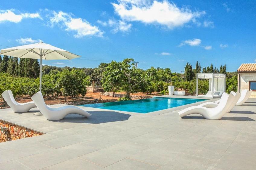 Schönes Landhaus vor kurzem am Rande des Dorfes - foto 22