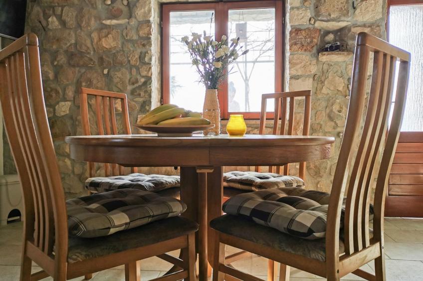in Kaštel Lukšić mit großer Terrasse und Bergblick - foto 34