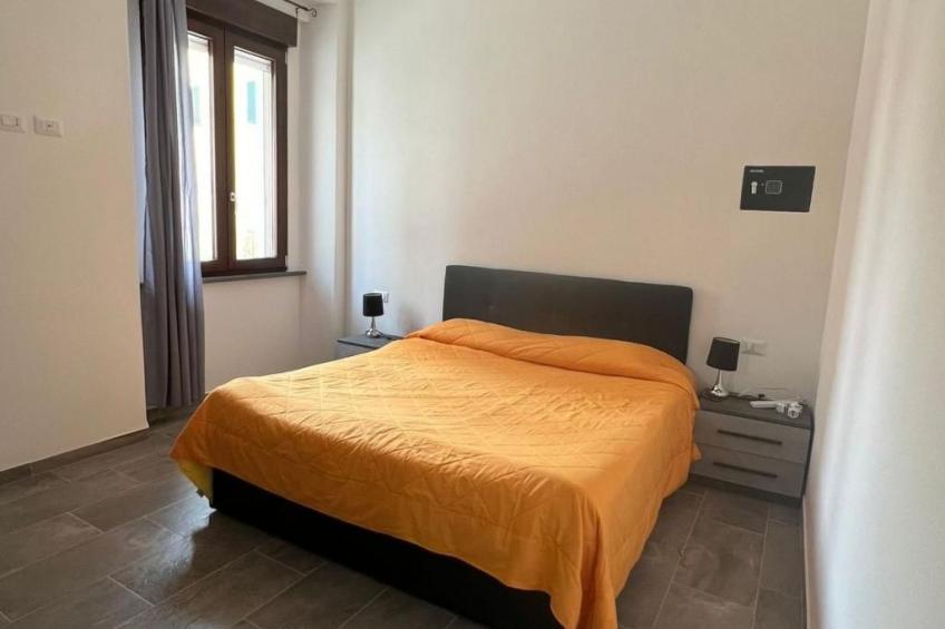 Unabhängige Wohnung im zentralen Bereich von Bosa - foto 9