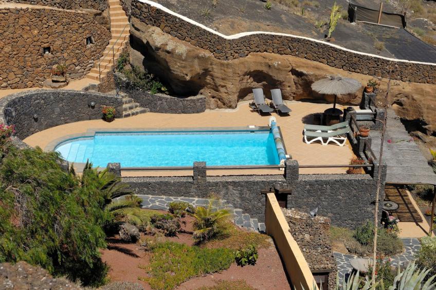 Schlafen in einer vulkanischen Höhle - foto 72