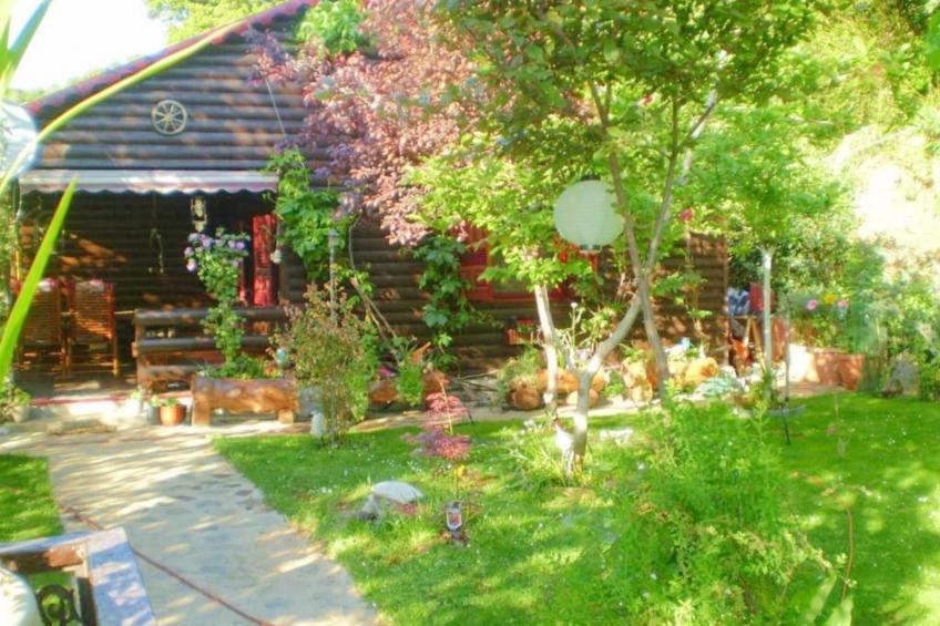 Landgut mit Garten, Grill und Terrasse