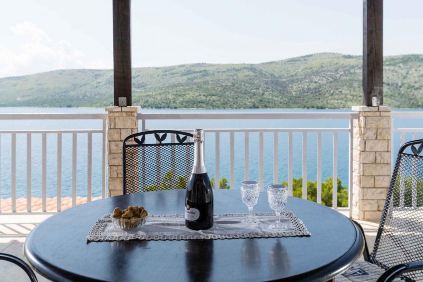 Holiday home with pool, with sea view - BF-GWZNZ - foto 2
