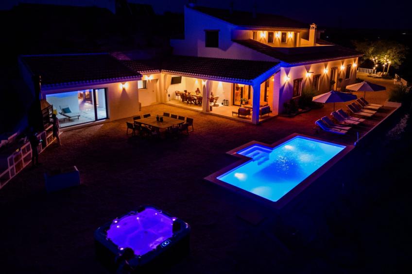 Luxuriöse Finca mit Pool, Spa und spektakulärer Aussicht