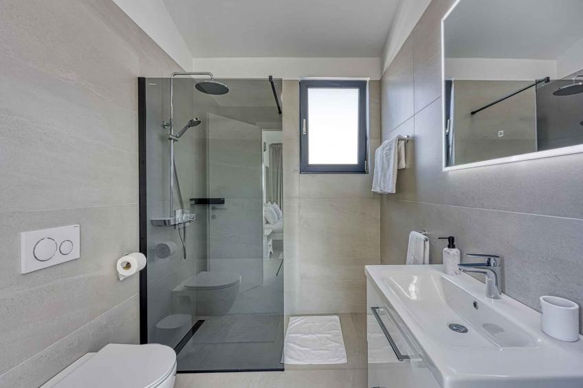 Villa mit Pool und Whirlpool - BF-Y4W8G - foto 27