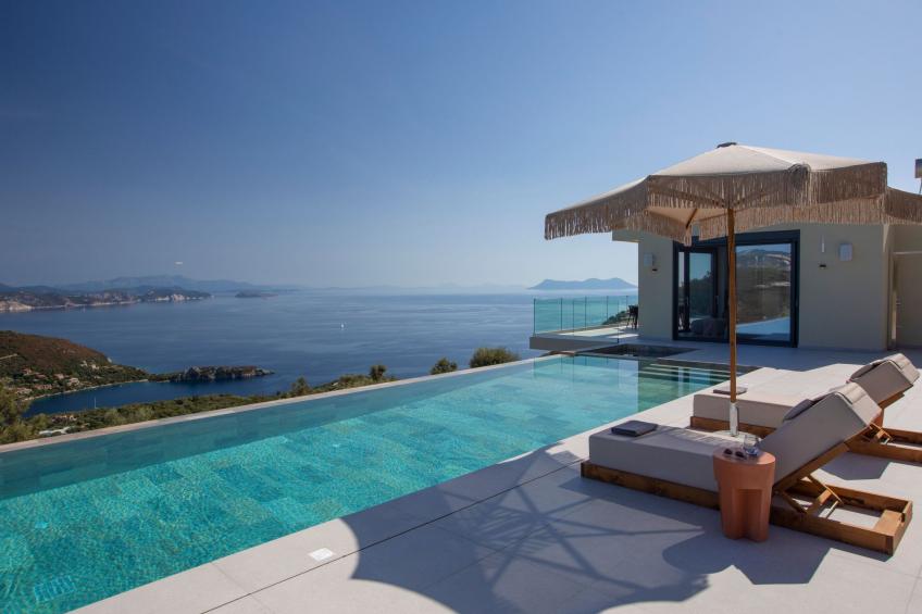 Ferienvilla "Yoni Villa" mit Infinity Pool