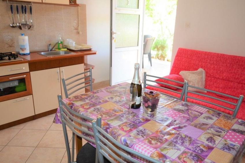 in Poljica mit privatem Parkplatz - foto 23