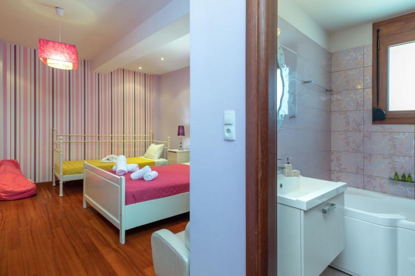 Familienvilla mit privatem Pool, Tischtennisplatte und Fußballtisch - foto 59