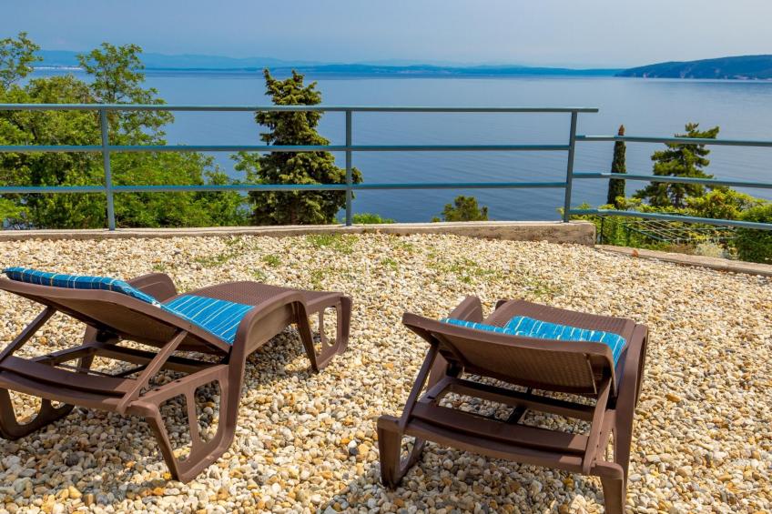 Wohnung in Obrs mit Kleiner Terrasse und Meerblick - foto 31