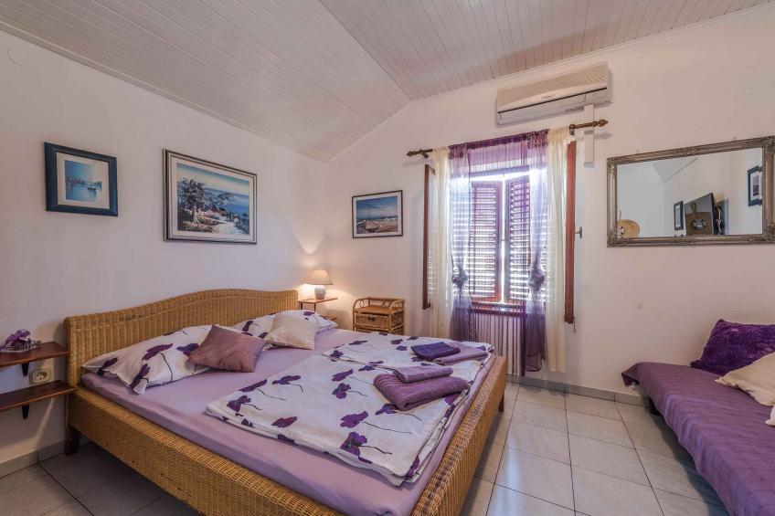 Vakantiewoning met terras en airconditioning - VW-WTZC