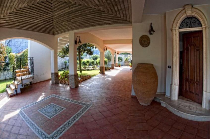 Villa mit privatem Pool in der Nähe der Strände von Palmi - foto 7