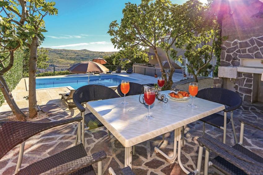 Apartment Villa IN - Four-Bedroom Apartment with Private Pool - foto 30