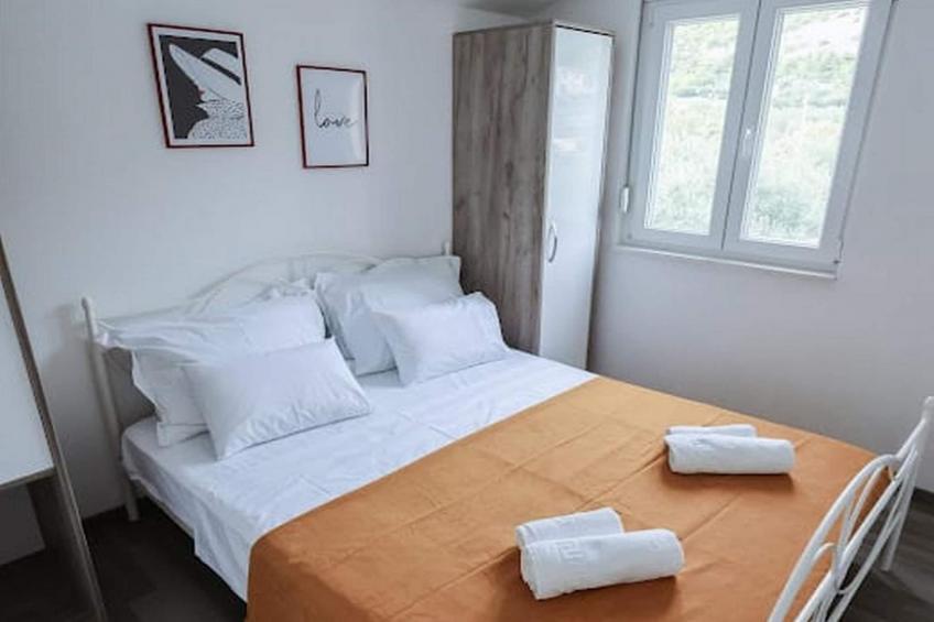 Exclusive Elegant Villa with Pool in Kastel Novi - Seven Bedroom Villa with Pool - foto 15