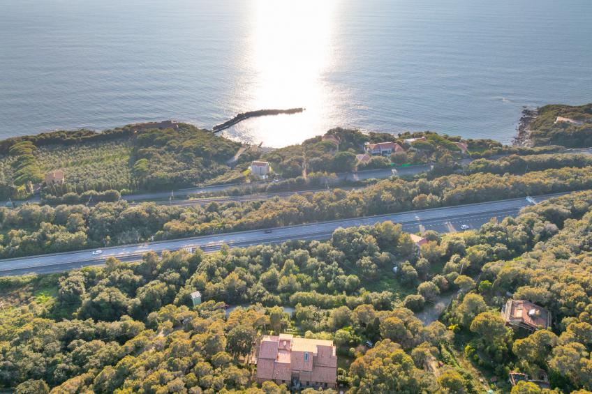 La casetta immersa nel verde - foto 33