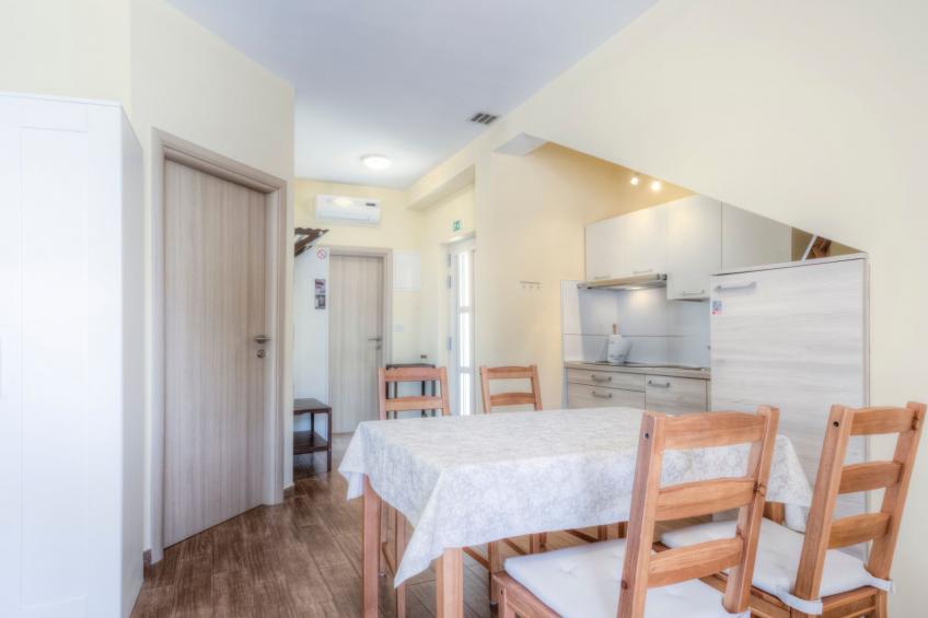 Moderne Ferienwohnung mit Balkon direkt am Strand - foto 14