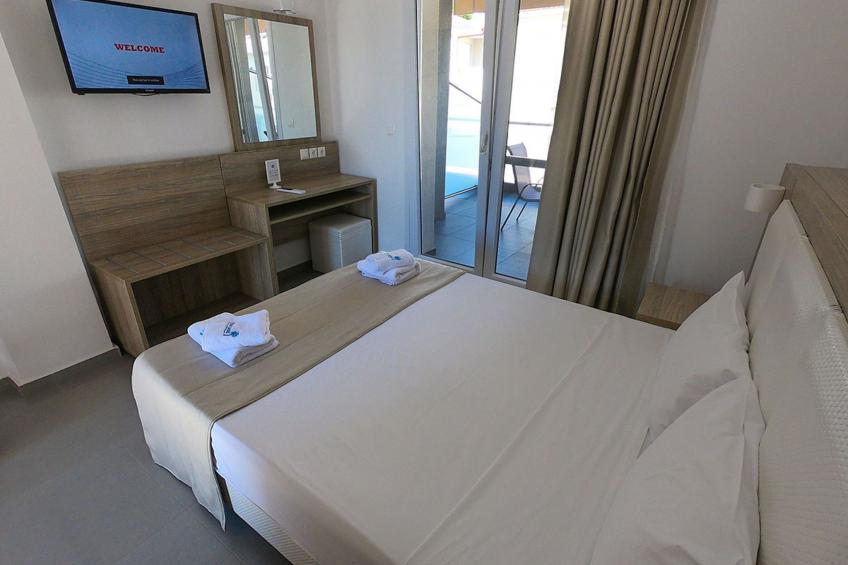 Finikas Garden Nikit - foto 22