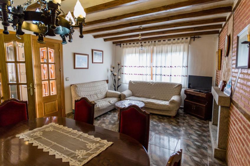 Sehr gepflegtes Ferienhaus im typisch spanischen Stil mit Garten, zwei Terrasse - foto 10