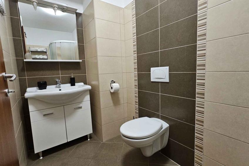 Vakantiewoning Een slaapkamer appartement met balkon - VW-RNWT - foto 8