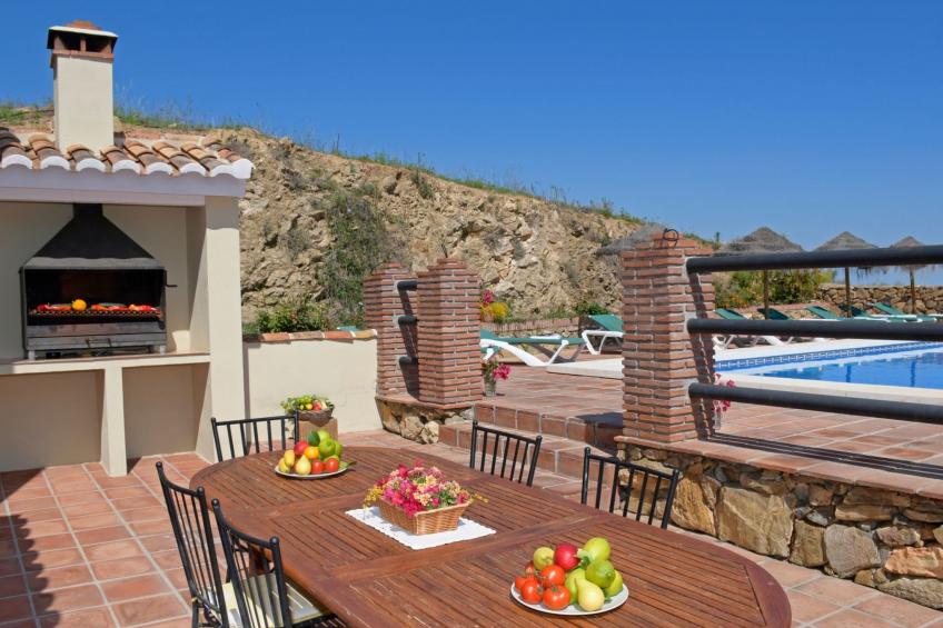 Villa Los Poyatos, beheizter Pool, Wifi, AC,BBQ - foto 13