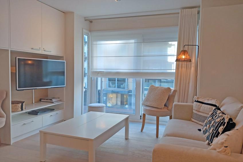 Lippens family apartment 11