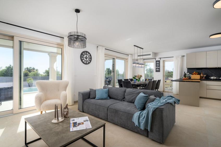 „Villa Natalia“ mit Meerblick - foto 18