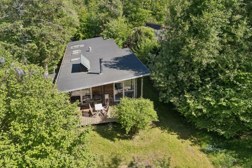 "Ellenora" - 1.7km from the sea