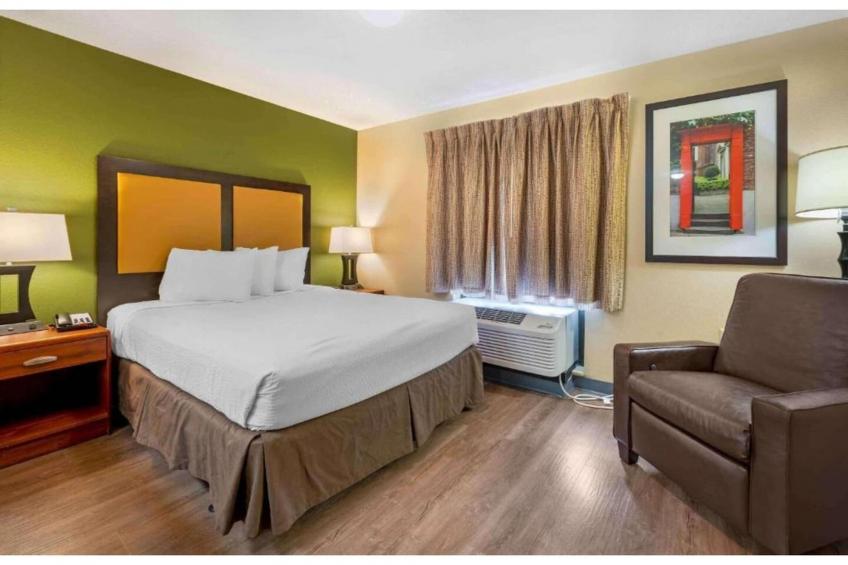 1 Queen Bed | Non-Smoking, Kitchen, Sofa-Bed - foto 20