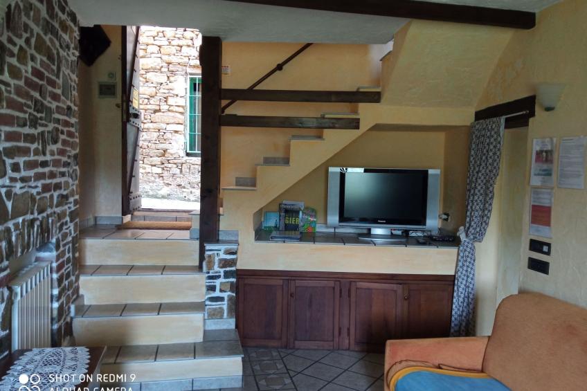 Schönes Ferienhaus mit Garten und Whirlpool - foto 4